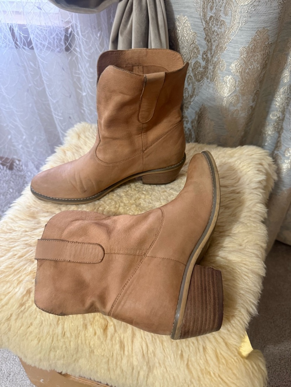 CROWN VINTAGE SUEDE LEATHER BOOTS Cognac Brown Size 7.5M Pull On Very Soft - Picture 7 of 10